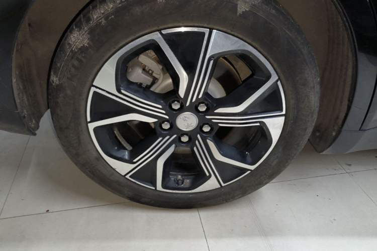 Used Hongqi E-QM5 2023 Revised Version Basic Travel Edition
