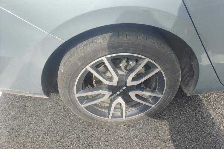 Used Roewe D6 2025 450km Deluxe Edition Right Rear Wheel Hub