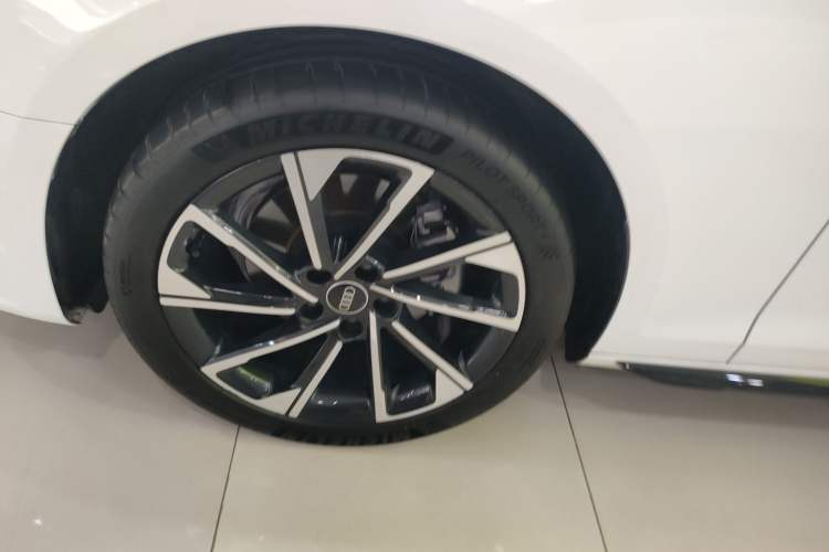 Used Audi A4L 2023 40 TFSI Luxury Dynamic Model