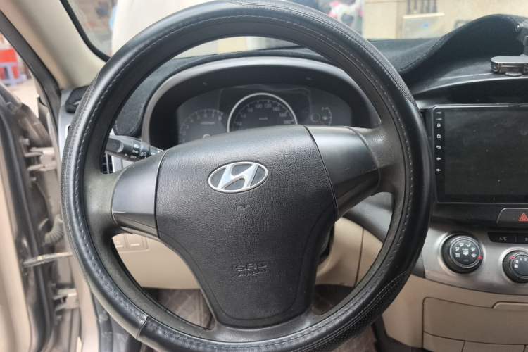 Used Hyundai Celesta 2011 1.6L Manual Comfort Edition Steering Wheel
