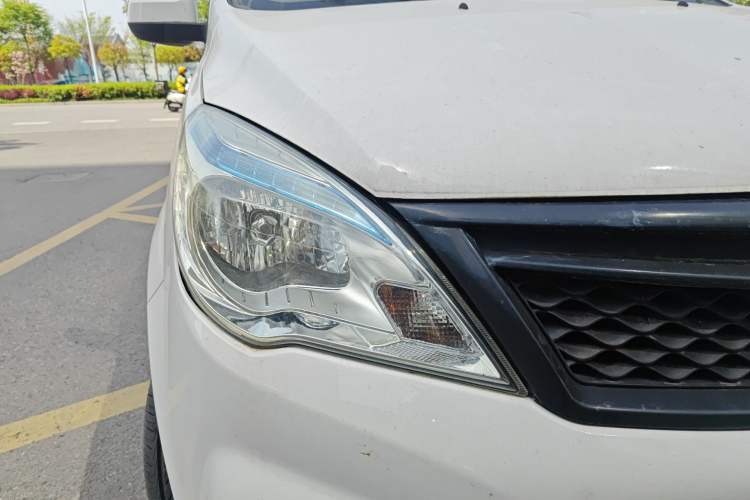 Used HYOSOW H2 2016 H2E 1.5L Classic Model BJ415A Right Front Headlight