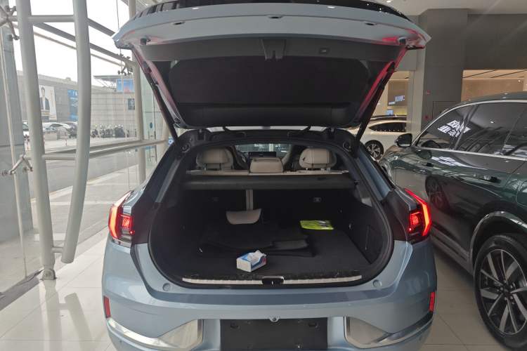 Used Zeekr 001 2021 Ultra-Long Range Single-Motor WE Edition Trunk