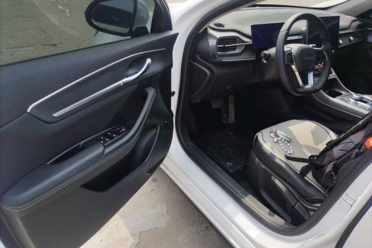 Used BYD Destroyer 05 2024 HONOR Edition DM-i 55KM Luxury Model Driver Seat