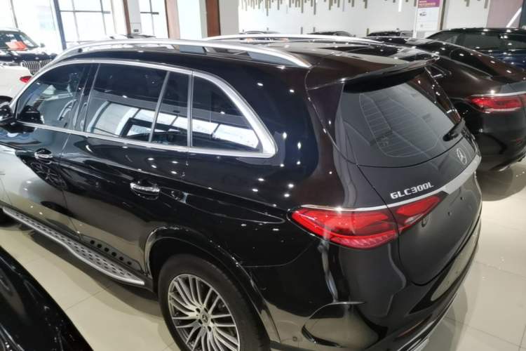 Used Mercedes-Benz GLC 2024 Refreshed GLC 300 L 4MATIC Dynamic Version 5 Seats