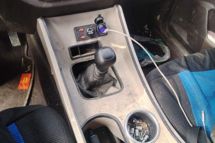 Used Wuling Hongguang V 2022 1.5L Jingqu Version Hydraulic Power Steering LAR