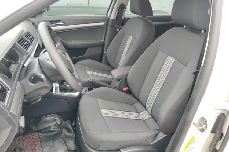 Used Volkswagen Gran Lavida 2017 1.6L Automatic Fashion Edition