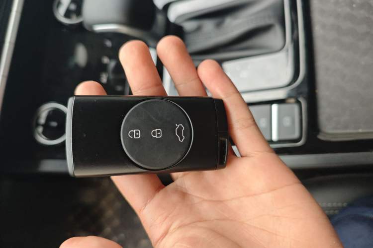 Used Chery Tiggo 5x 2025 1.5L CVT Excellence Edition Interior 1