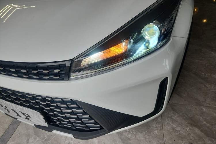 Used Cowin Xuanjie Pro 2021 1.5T CVT Dynamic Edition Left Front Headlight