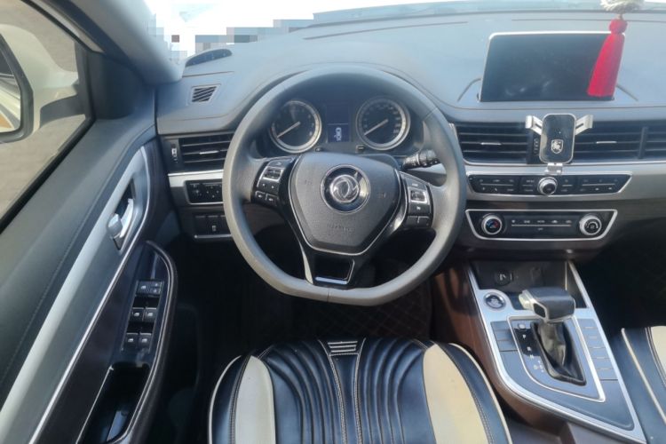 Used FORTHING Joyear X5 2017 1.6L CVT Luxury Model
