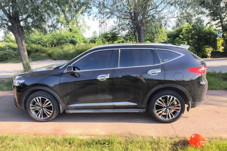 Used Haval F7 2021 2.0T All-Wheel Drive iJoy