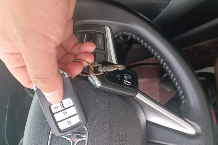 Used Honda UR-V 2017 370TURBO 2WD Prestige Edition China V Vehicle Key