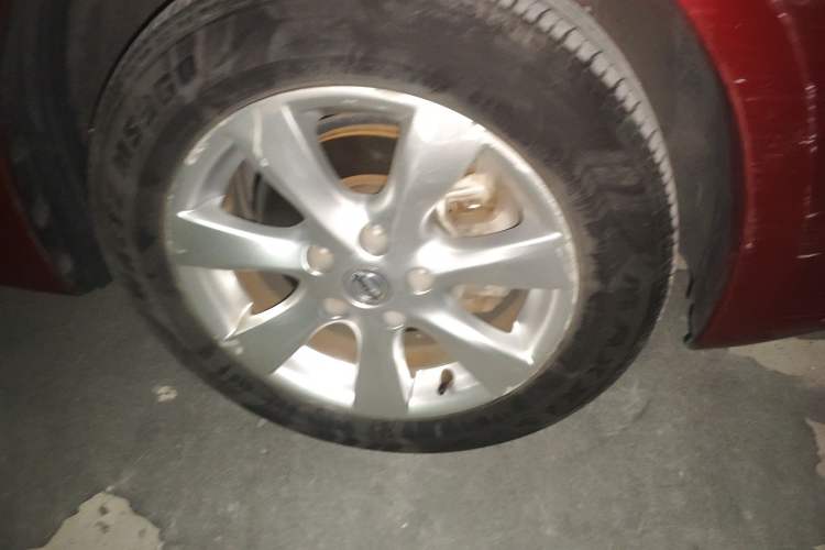 Used Nissan Tiida 2014 1.6L CVT Comfort Model
