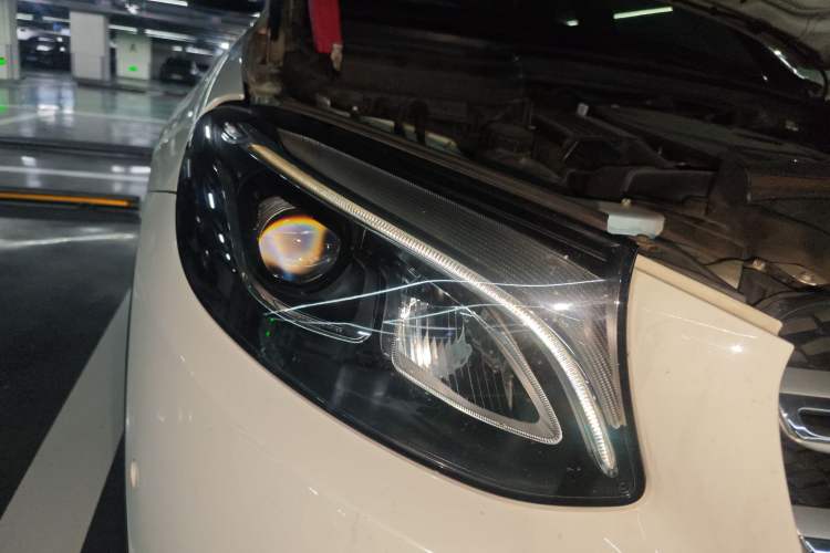 Used Mercedes-Benz GLC 2016 GLC 260 4MATIC Dynamic Edition