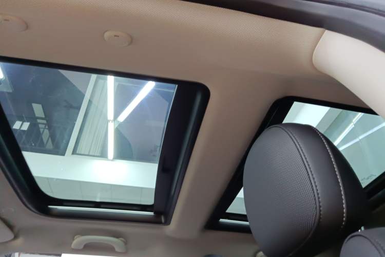 Used MINI 2022 Updated 1.5T COOPER Classic Edition
