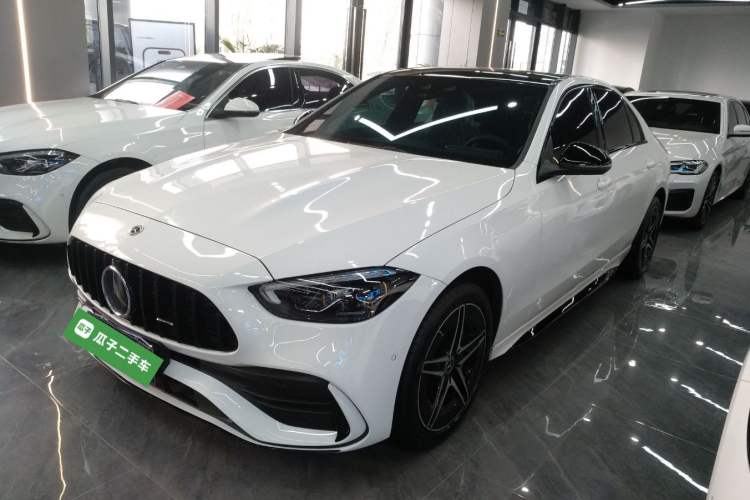 Used Mercedes-Benz C-Class 2024 Facelifted C-Class 260 L Night Edition Sports Version