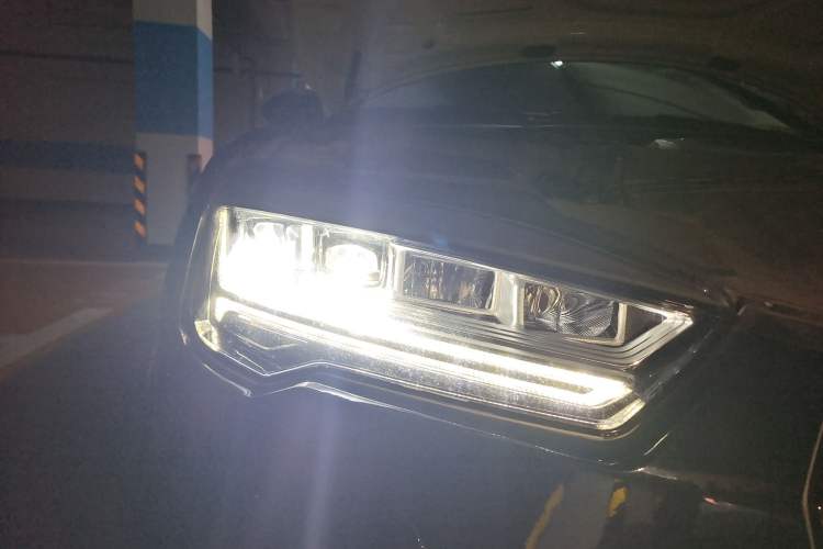 Used Audi A7 2017 50 TFSI quattro Comfort Model Right Front Headlight