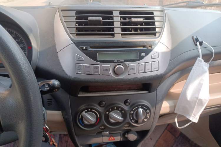 Used Suzuki Alto 2010 1.0L Automatic Cool Edition Audio And AC Panel