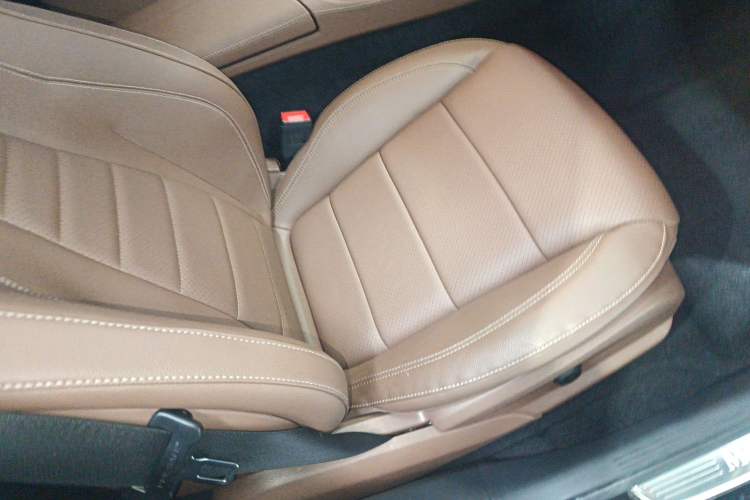 Used Mercedes-Benz E-Class 2023 Restyled E 300 L Sporty and Stylish Edition
