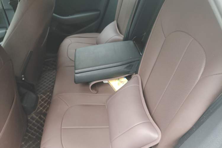 Used Audi A3 2017 Limousine 35 TFSI Ambition Edition Left Rear Seat