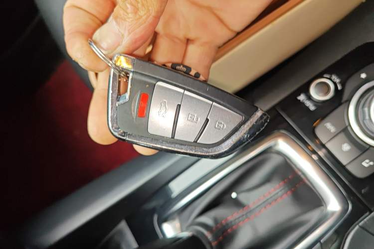 Used Mazda 3 Axela 2014 Sedan 2.0L Automatic Sport Model Vehicle Key