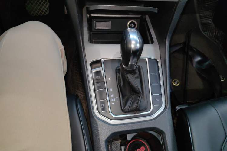 Used Volkswagen Golf Sportsvan 2016 230TSI Automatic Trend Edition