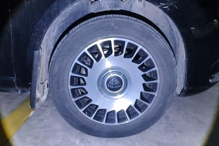 Used Mercedes-Benz Vito 2018 2.0T Elite Version 7 Seats China VI Emission Standard
