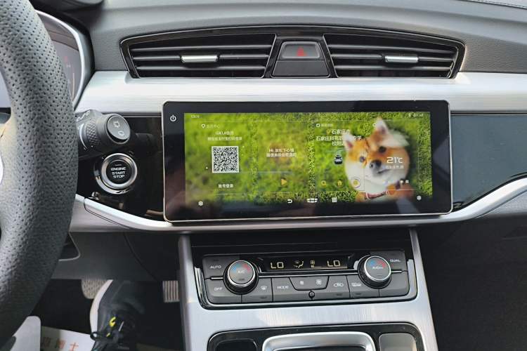 Used Geely Auto Emgrand X7 Sport 2021 Million Edition 1.8TD DCT Two-Wheel Drive Comfort Model Audio And AC Panel