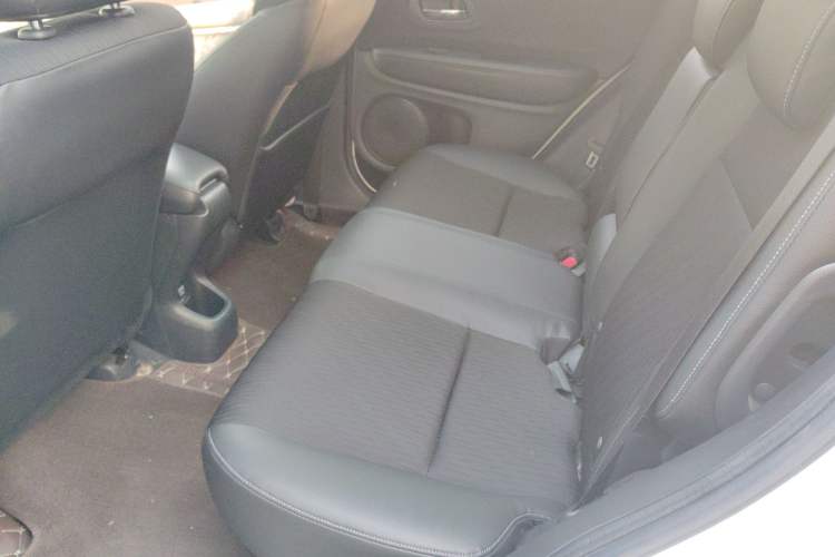 Used Honda Vezel 2020 1.5L CVT Pioneer Edition
