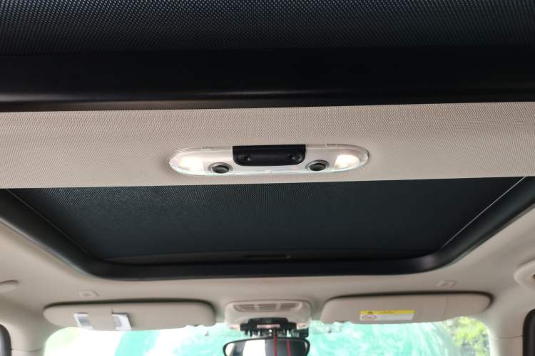 Used MINI Clubman 2023 2.0T COOPER S Connoisseur
