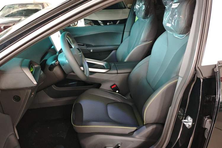 Used ARCFOX Alpha S5 2025 Facelifted 560PRO 185kW