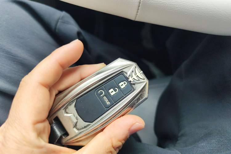 Used Deepal L07 2025 230 Ultra Qiankun Intelligent Driving ADS SE Range-Extended Version
