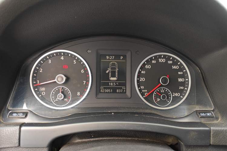 Used Volkswagen Tiguan 2013 1.8 TSI Automatic Two-Wheel Drive Comfort Edition Instrument Cluster