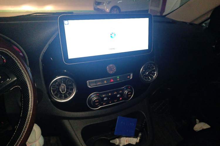 Used Mercedes-Benz Vito 2023 2.0T Business Version 7 Seats