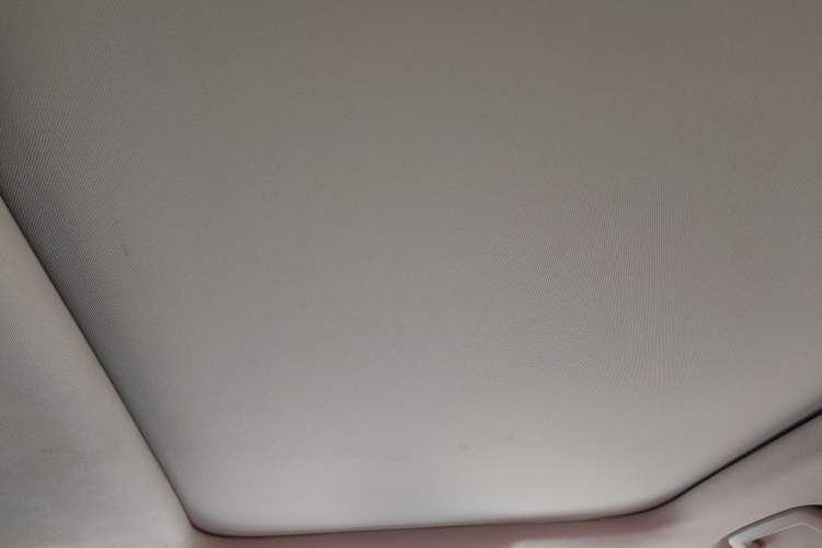 Used Changan CS95 2019 2.0T Two-Wheel-Drive Luxury Version
