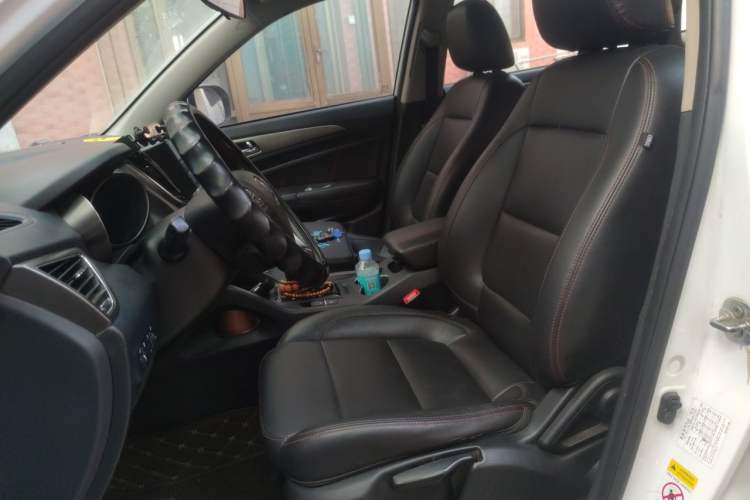 Used CHANGAN CS75 2014 1.8T Automatic Elite Model China IV Standard
