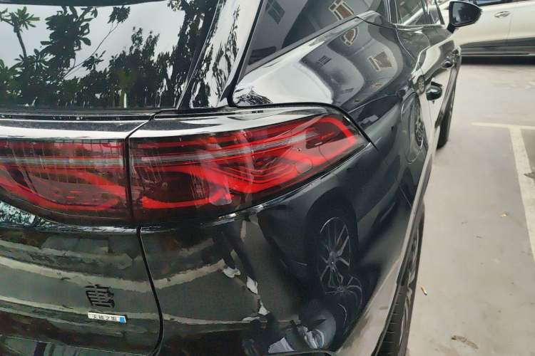 Used BYD Tang New Energy 2025 Model Smart Drive Version DM-i 175KM Deluxe Version Exterior 3