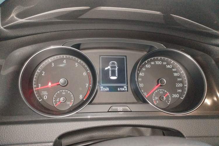 Used Volkswagen Golf 2017 230TSI Automatic Comfort Edition – Celebrating Milestone of One Million Units