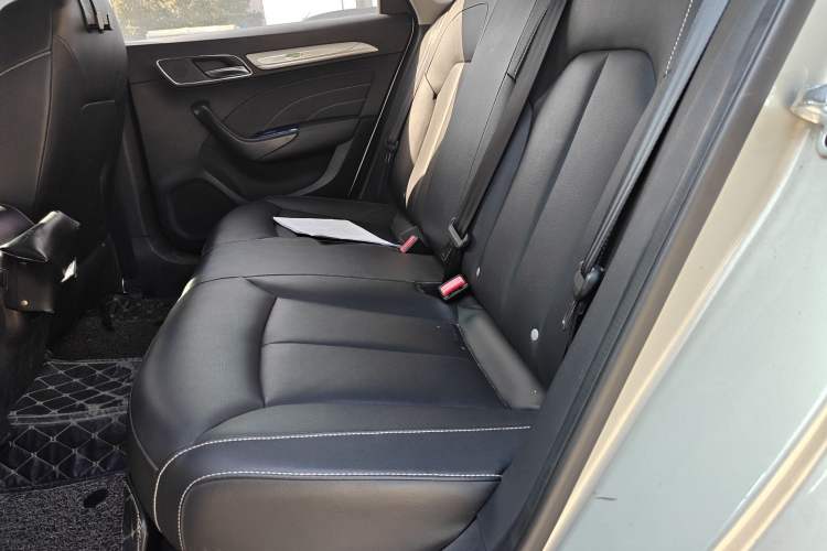 Used Roewe i6 New Energy 2019 PLUS 50T Internet Glory Flagship Edition