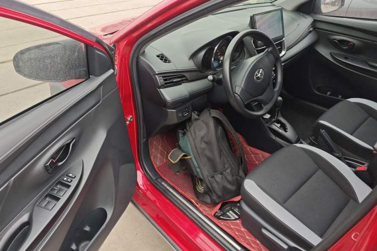 Used Toyota YARiS L Zhi Xuan 2021 X-Trail 1.5L CVT Leading Edition
