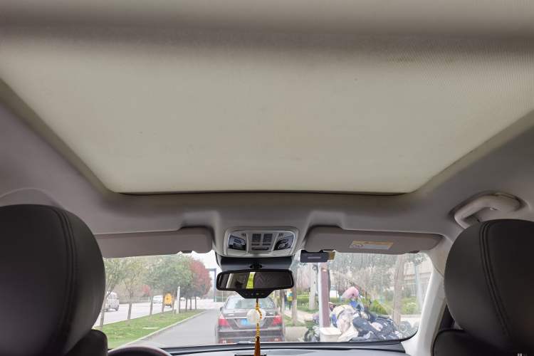 Used Haval H6 2017 Blue Label 2.0T Automatic Two-Wheel Drive Smart Edition
