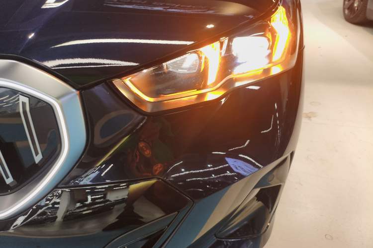 Used BMW 5 Series 2024 530i Leading Model M Sport Package Left Front Headlight