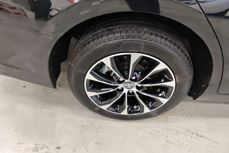 Used Toyota Avalon 2023 2.0L Luxury Edition