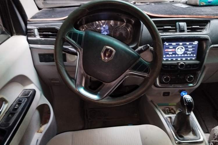 Used Jinbei New Hiace X30L 2016 1.3L Wealth Edition Van DLCG12 Steering Wheel