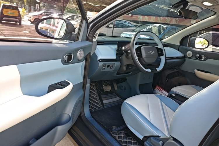 Used Chery QQ Little Ant 2024 Revised Edition Youth Version 321 km Beloved Pro Version 29.23 kWh