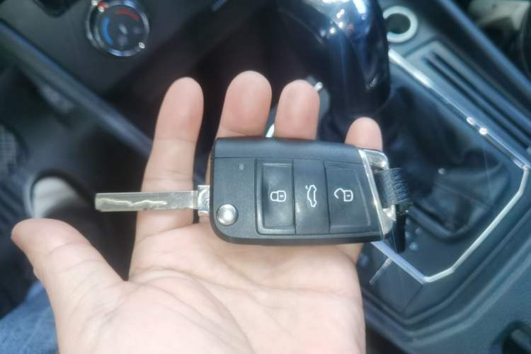 Used Volkswagen Lavida 2021 1.5L Automatic Comfort Edition Vehicle Key