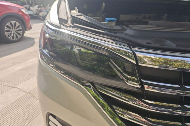 Used Volkswagen Viloran 2020 380TSI Prestige Edition