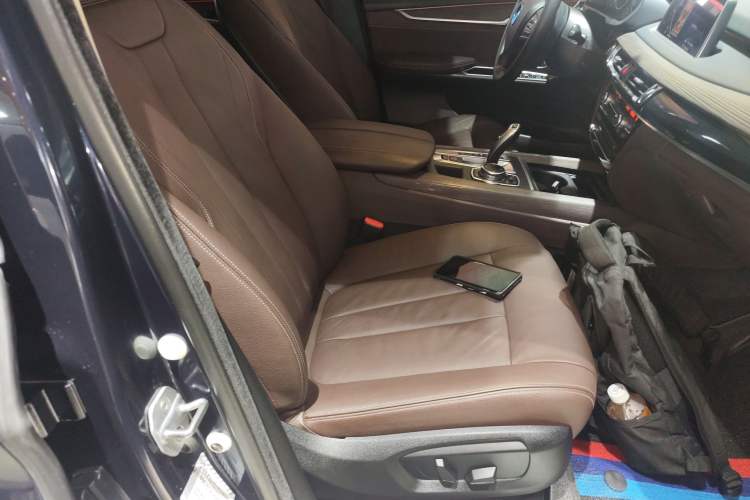 Used BMW X5 2015 xDrive28i