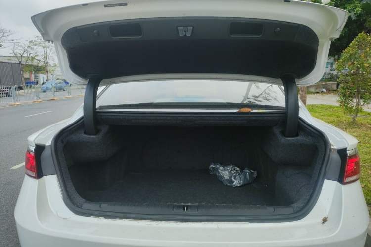 Used Geely Auto Emgrand GT New Energy 2018 1.5T PHEV Yaoxiang Edition Trunk