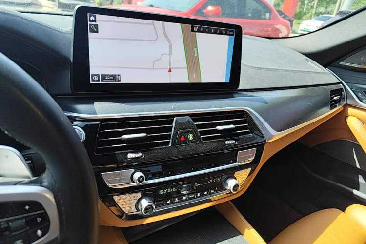 Used BMW 5 Series 2022 Second Facelift 530i M Sport Package