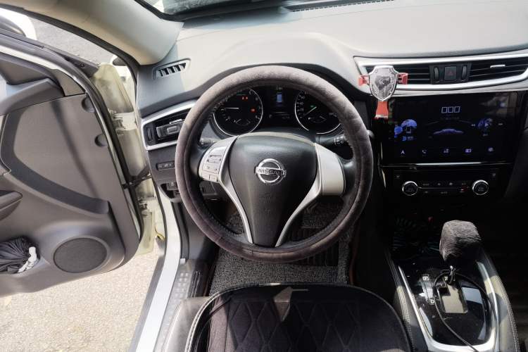 Used Nissan X-Trail 2014 2.0L CVT Comfort Edition 2WD
